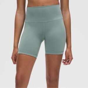 Lululemon Wunder Train High Rise Bike Shorts